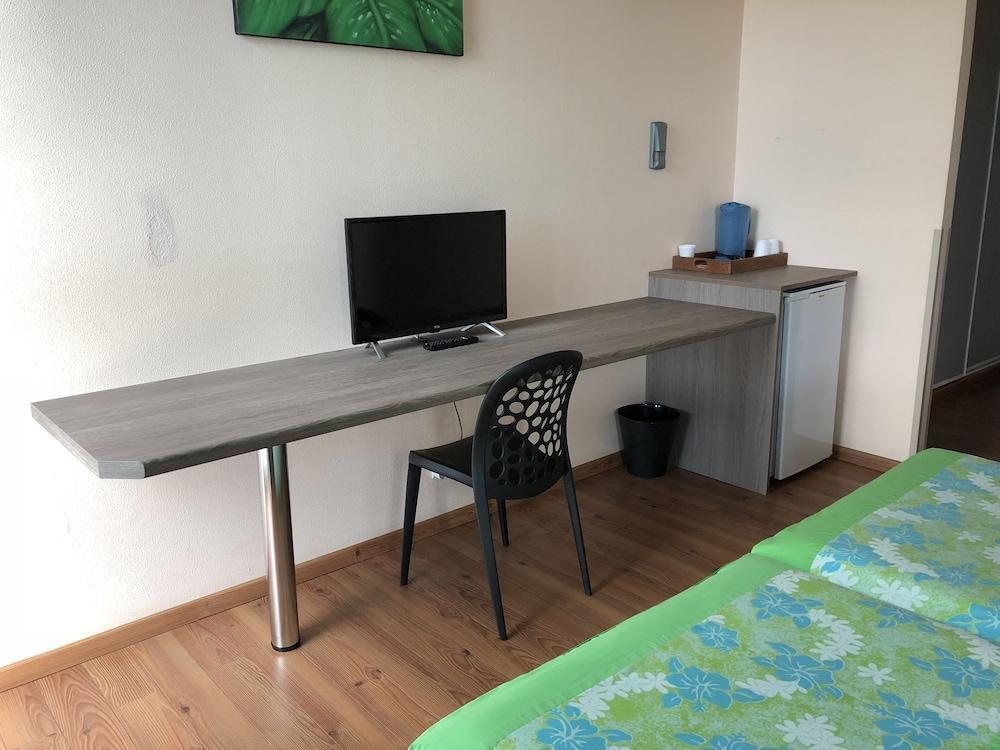 Tahiti Airport Motel Faaa Bagian luar foto